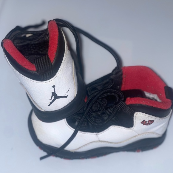 Air Jordan 10 Retro - Picture 1 of 3